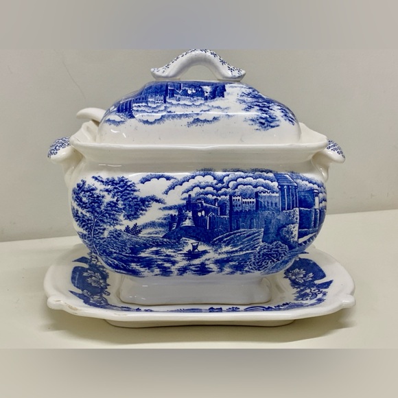 Vintage Robinson Clay Products Transferware Lidded Tureen with Ladle - Picture 9 of 14
